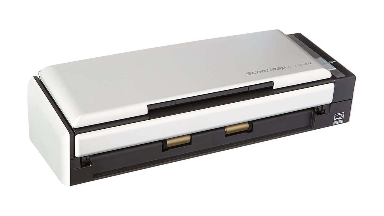 もらった書類を軽快スキャン ScanSnap S1300i 2018年製 Fujitsu ScanSnap S1300i Portable Color Duplex Document